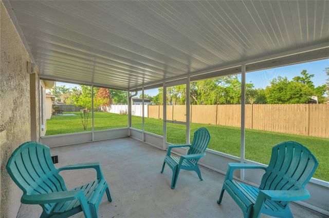 909 N MOBLEY STREET, Plant City, FL 33563