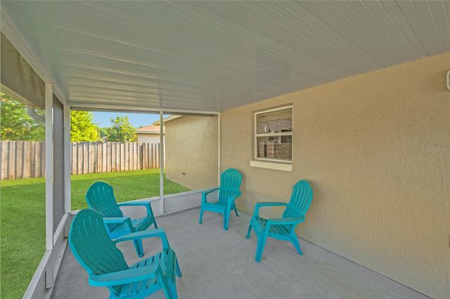 909 N MOBLEY STREET, Plant City, FL 33563