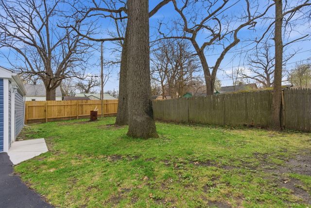 2743 Henry Street, Lake Station, IN 46405