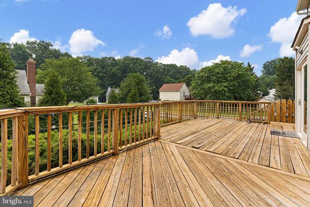 2 NETHY DR, Newark, DE 19711