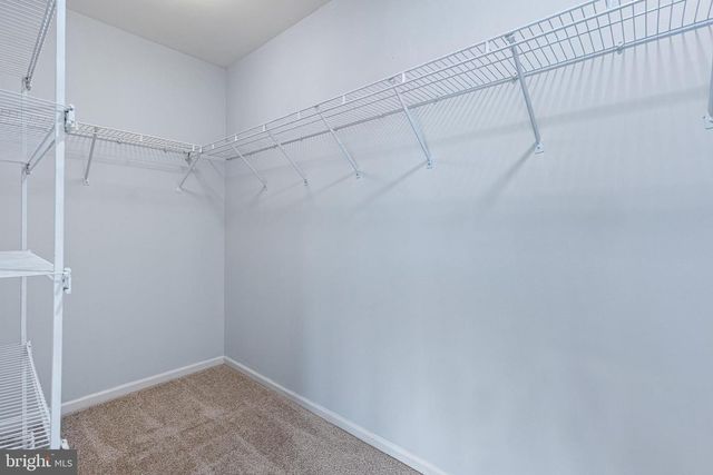 2 NETHY DR, Newark, DE 19711