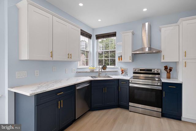 2 NETHY DR, Newark, DE 19711