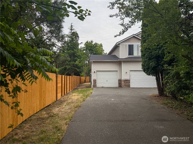651 Milwaukee Boulevard S, Pacific, WA 98047
