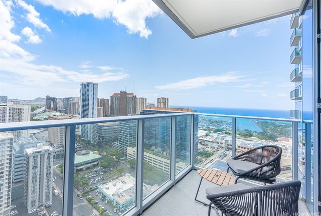 629 Keeaumoku Street 2911, Honolulu, HI 96814
