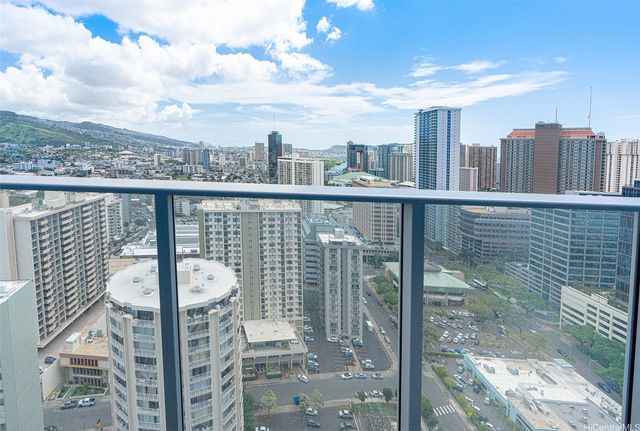 629 Keeaumoku Street 2911, Honolulu, HI 96814