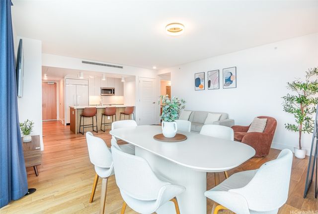 629 Keeaumoku Street 2911, Honolulu, HI 96814