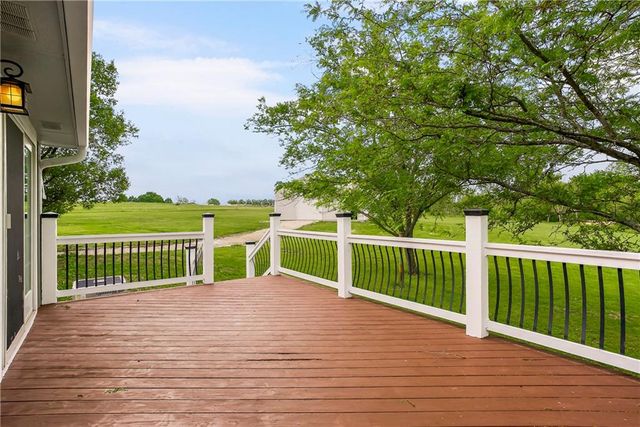 19555 K 68 Highway, Paola, KS 66071