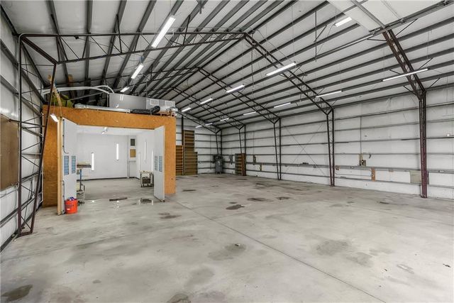 19555 K 68 Highway, Paola, KS 66071