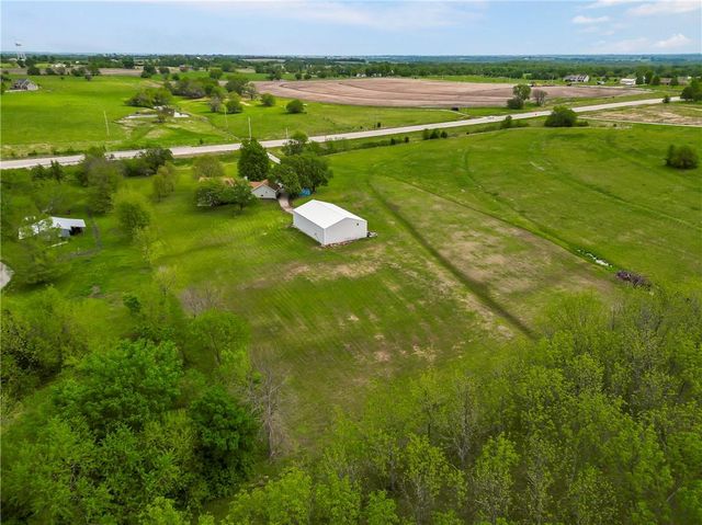 19555 K 68 Highway, Paola, KS 66071