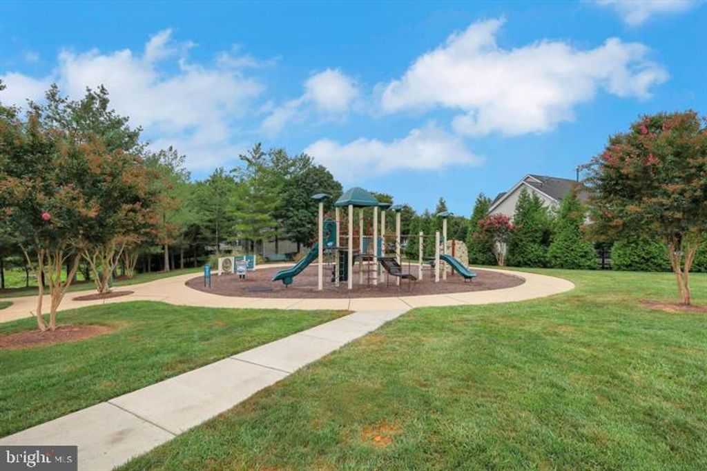 Image 52 of property listing at 9817 SOLAR CRSE, Laurel, MD 20723