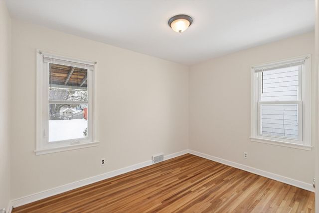 2186 4th Street E, Saint Paul, MN 55119