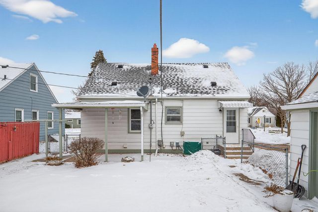 2186 4th Street E, Saint Paul, MN 55119