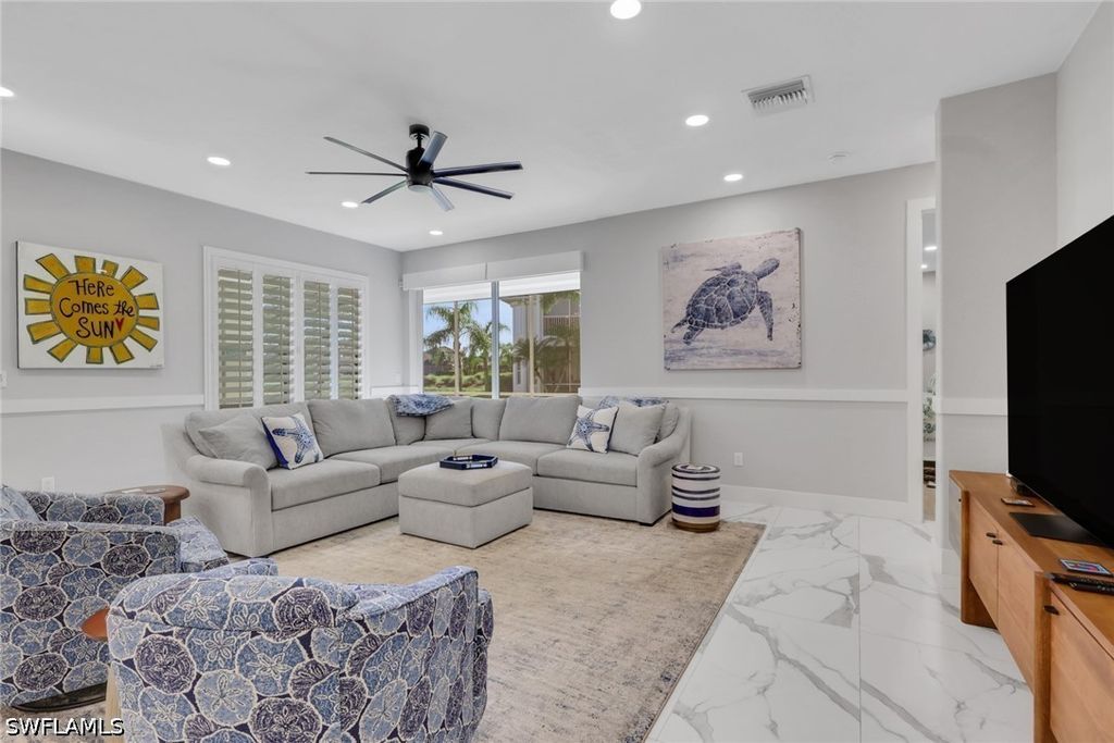 28658 San Lucas LN 101, Bonita Springs, FL 34135