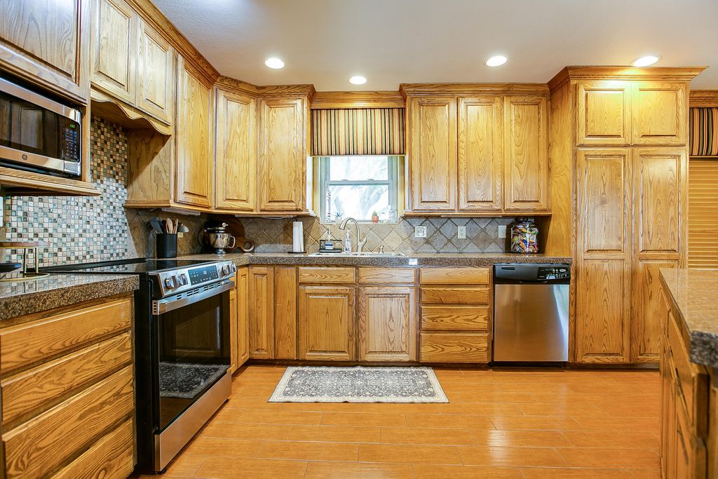 Image 14 of property listing at 3205 Valleyview Boulevard, San Angelo, TX 76904