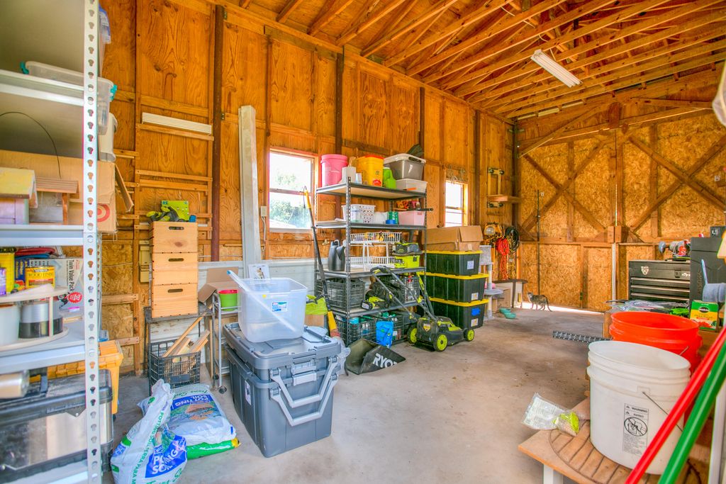 Image 32 of property listing at 3205 Valleyview Boulevard, San Angelo, TX 76904
