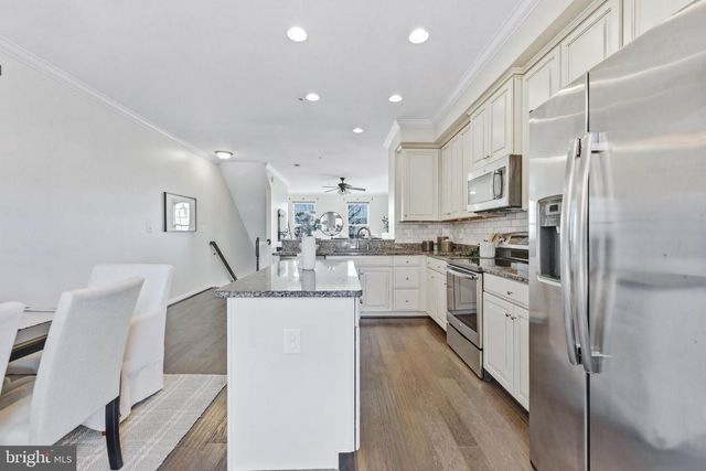 966 S MACON ST S, Baltimore, MD 21224