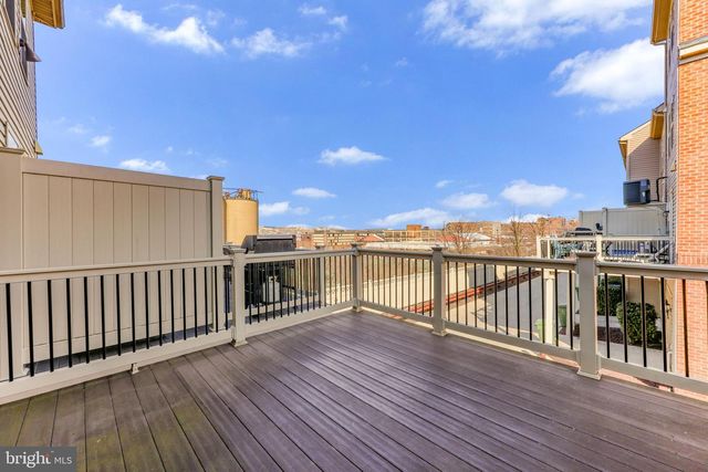 966 S MACON ST S, Baltimore, MD 21224