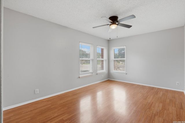 14114 CLOVER HL, San Antonio, TX 78217