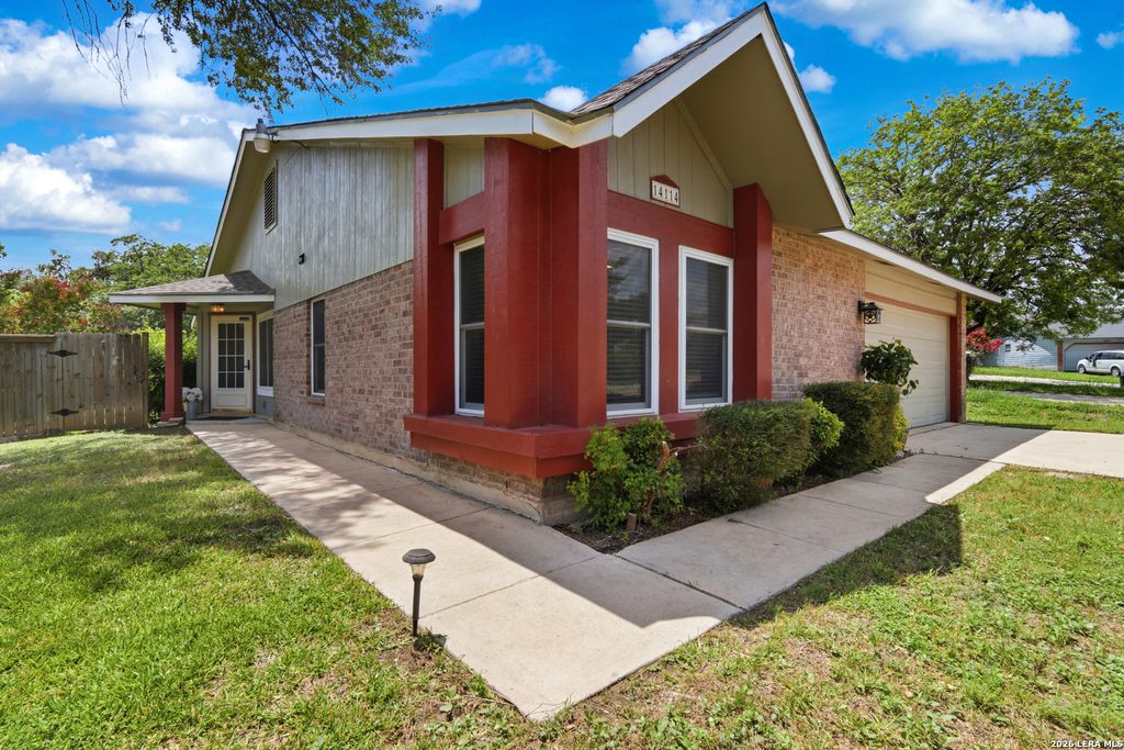 14114 CLOVER HL, San Antonio, TX 78217