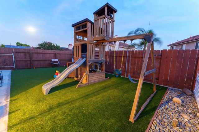 1527 Triton Pl, San Diego, CA 92154