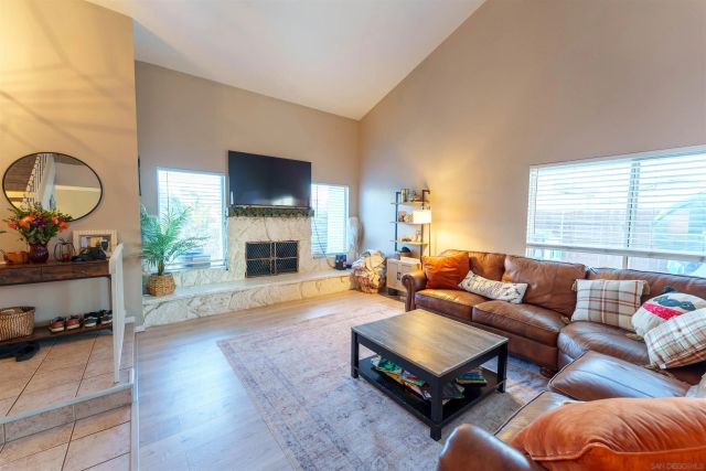 1527 Triton Pl, San Diego, CA 92154