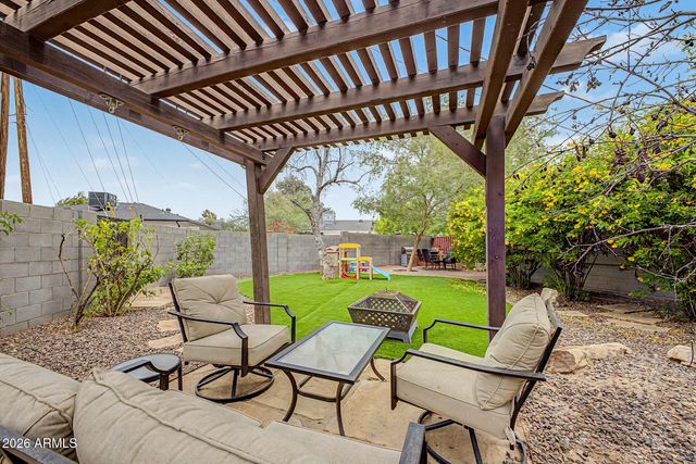 4524 N 24TH Place, Phoenix, AZ 85016