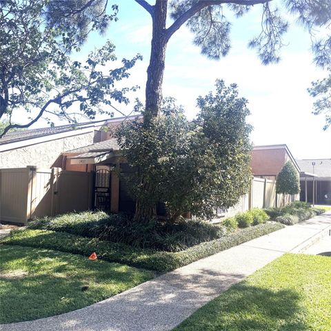 2457 Briarwest Boulevard, Houston, TX 77077