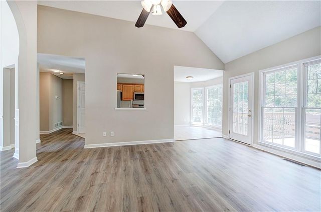 620 Saddle Brooke Drive, Dallas, GA 30132