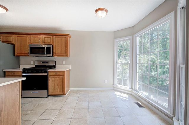 620 Saddle Brooke Drive, Dallas, GA 30132