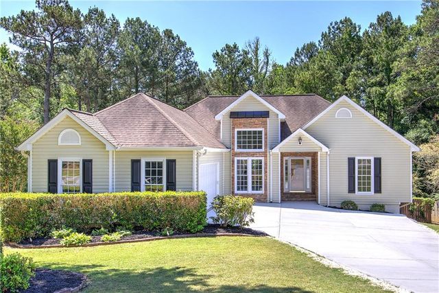 620 Saddle Brooke Drive, Dallas, GA 30132
