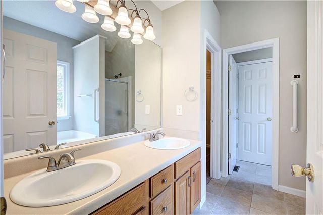620 Saddle Brooke Drive, Dallas, GA 30132
