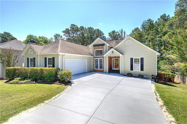 620 Saddle Brooke Drive, Dallas, GA 30132