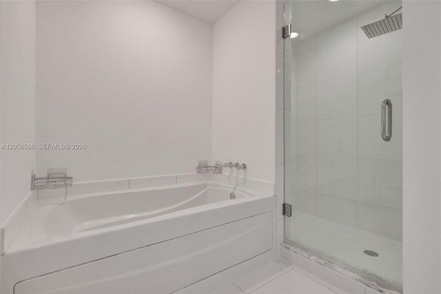 55 SE 6th St 3604, Miami, FL 33131
