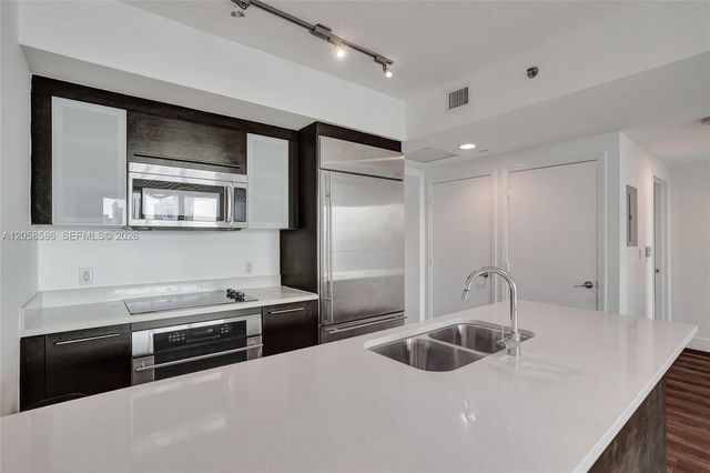 55 SE 6th St 3604, Miami, FL 33131