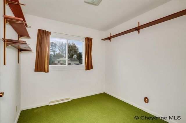 828 CLEVELAND AVE, Cheyenne, WY 82001