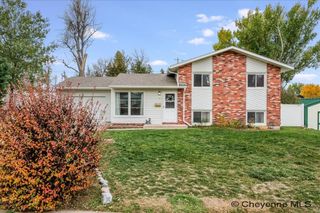 828 CLEVELAND AVE, Cheyenne, WY 82001