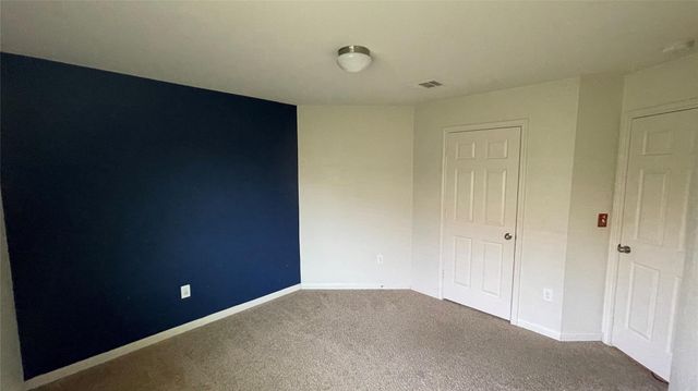 307 Camellia DR, Hutto, TX 78634