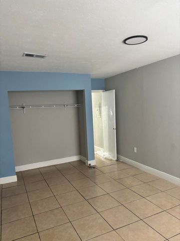 4269 Tymberwood Lane, Orlando, FL 32839