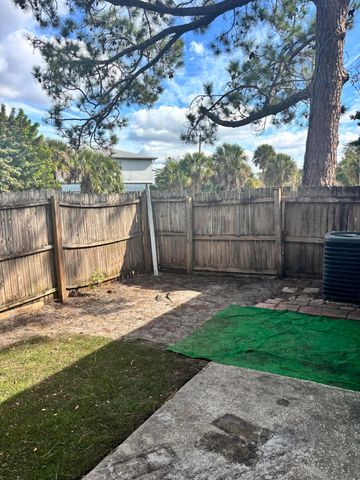 4269 Tymberwood Lane, Orlando, FL 32839