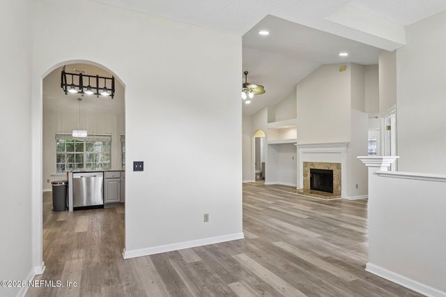 5628 CREST CREEK Drive, Jacksonville, FL 32258