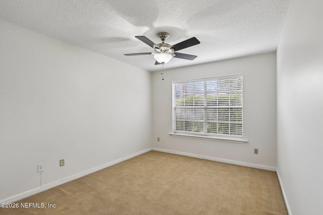 5628 CREST CREEK Drive, Jacksonville, FL 32258