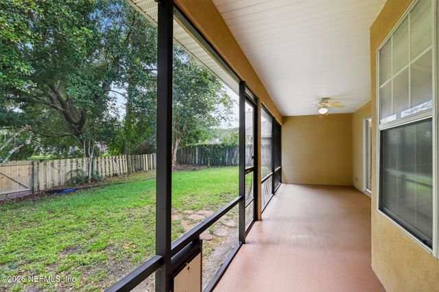 5628 CREST CREEK Drive, Jacksonville, FL 32258