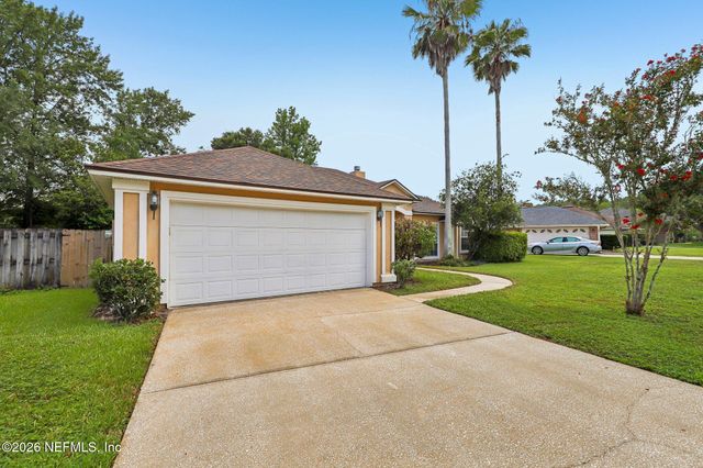 5628 CREST CREEK Drive, Jacksonville, FL 32258