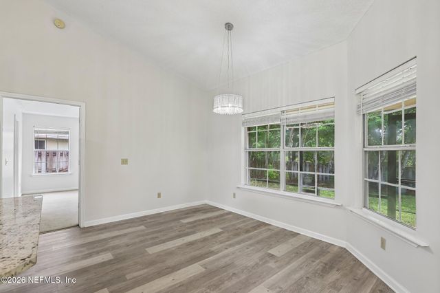 5628 CREST CREEK Drive, Jacksonville, FL 32258