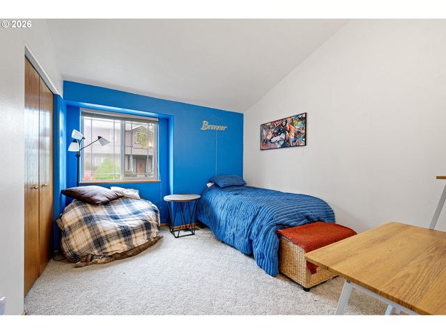 1161 MOLLY Ln, Eugene, OR 97404