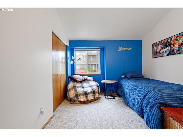 1161 MOLLY Ln, Eugene, OR 97404