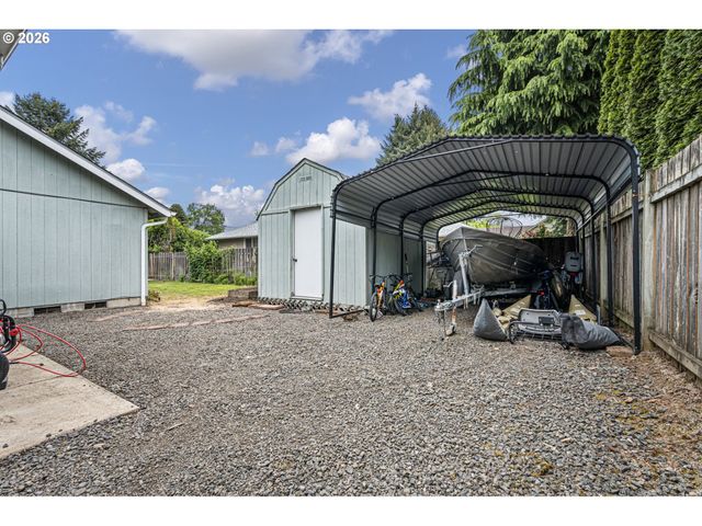 1161 MOLLY Ln, Eugene, OR 97404