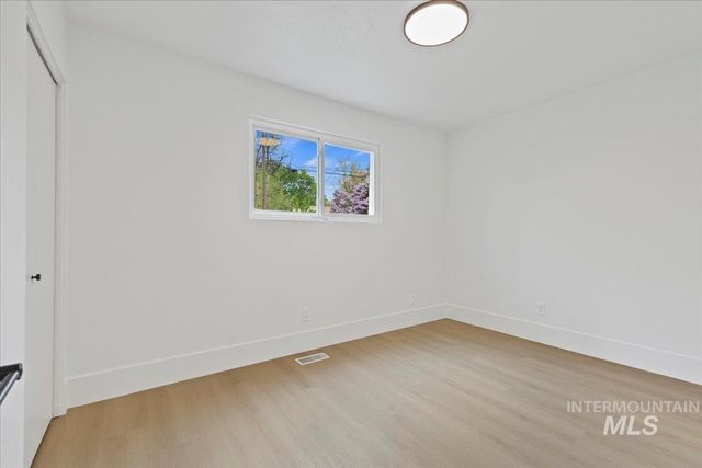 2311 S Atlantic St, Boise, ID 83705