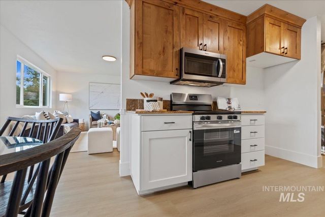 2311 S Atlantic St, Boise, ID 83705