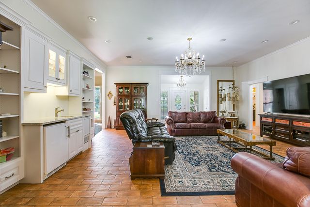 5301 Beverly Drive, San Angelo, TX 76904